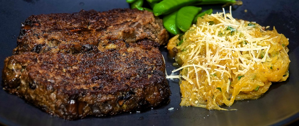 Mar 22: Côte d’Azur with Panini Roll; Pan Seared Meatloaf with Spaghetti Squash and Sugar Snap Peas