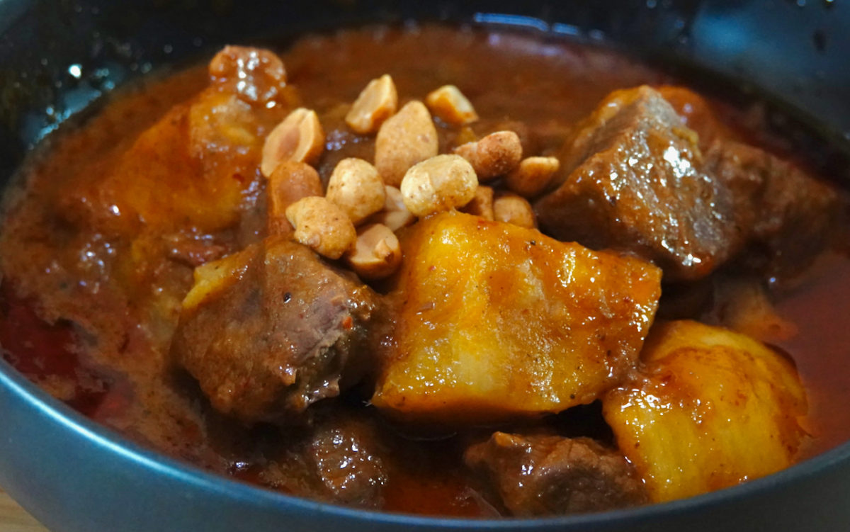 Jun 2: Beef Massaman Curry